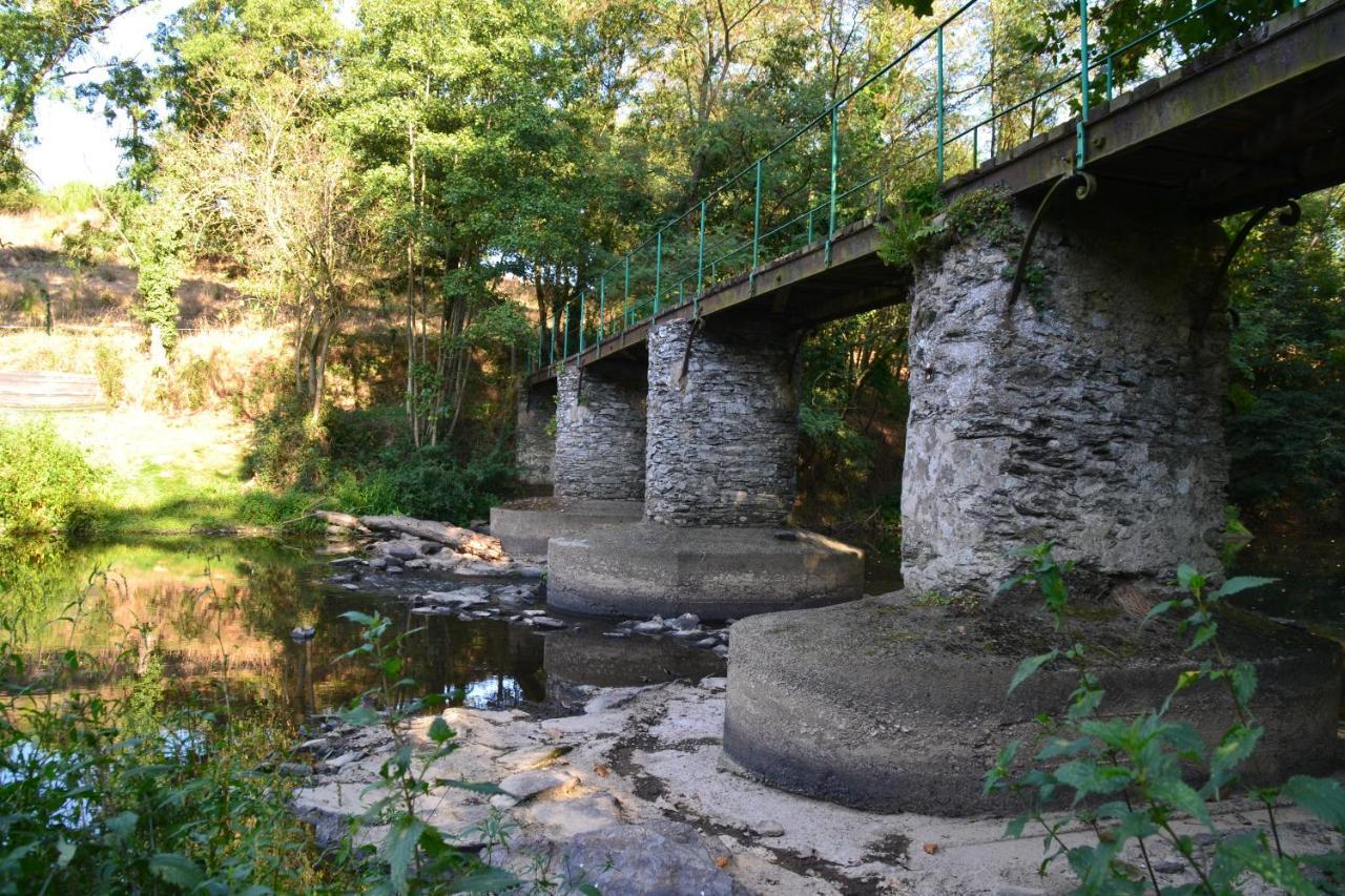 Le Moulin Neuf Vila Beaupréau-en-Mauges Exterior foto